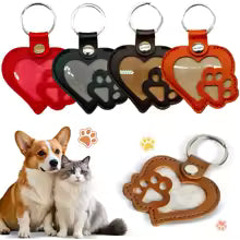 🐾 Kawaii Paw-Shaped Memorial Pet Hair Storage Keychain
